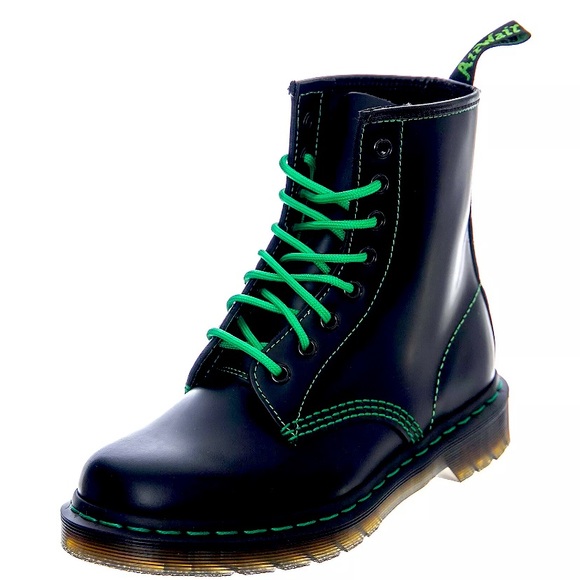 dr martens 1460 green